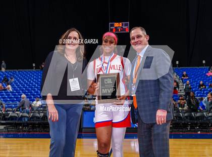 Thumbnail 3 in Duncanville vs. South Grand Prairie (UIL 6A Basketball Final) photogallery.