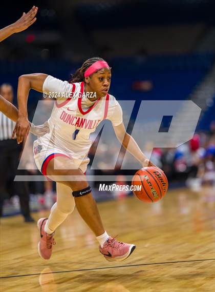 Thumbnail 2 in Duncanville vs. South Grand Prairie (UIL 6A Basketball Final) photogallery.