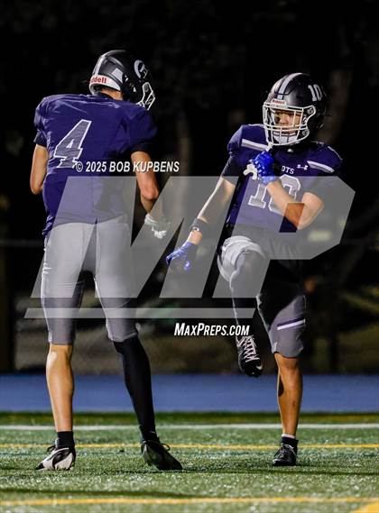 Thumbnail 3 in Sequoia @ Carlmont photogallery.