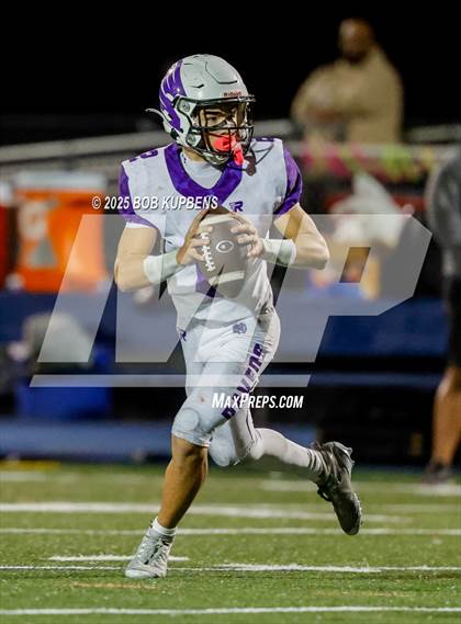 Thumbnail 2 in Sequoia @ Carlmont photogallery.