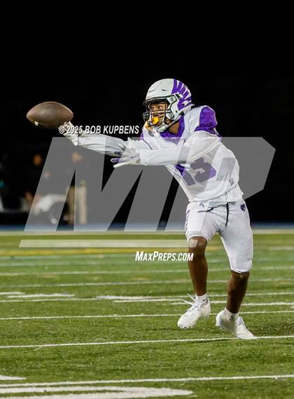 Thumbnail 3 in Sequoia @ Carlmont photogallery.