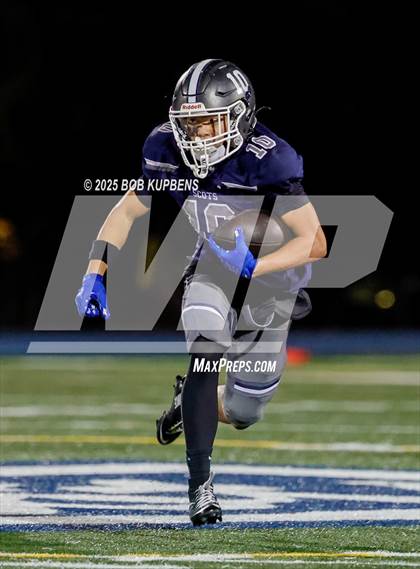 Thumbnail 3 in Sequoia @ Carlmont photogallery.