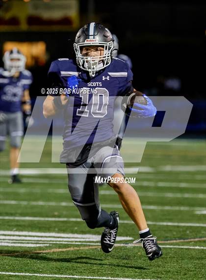 Thumbnail 2 in Sequoia @ Carlmont photogallery.