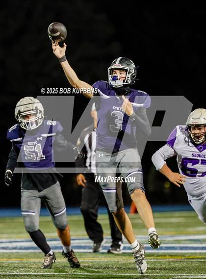 Thumbnail 3 in Sequoia @ Carlmont photogallery.