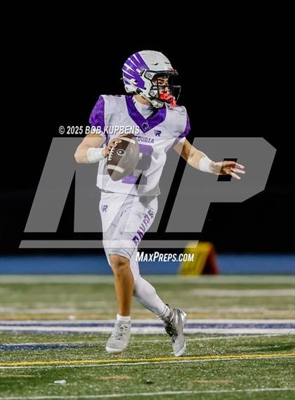 Thumbnail 3 in Sequoia @ Carlmont photogallery.