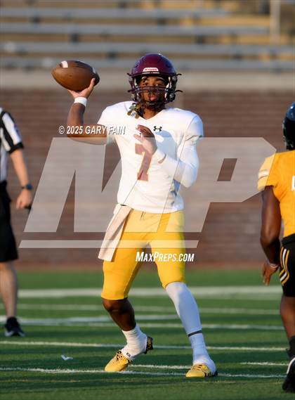 Thumbnail 2 in Hixson vs Tyner Academy (Jamboree Scrimmage) photogallery.