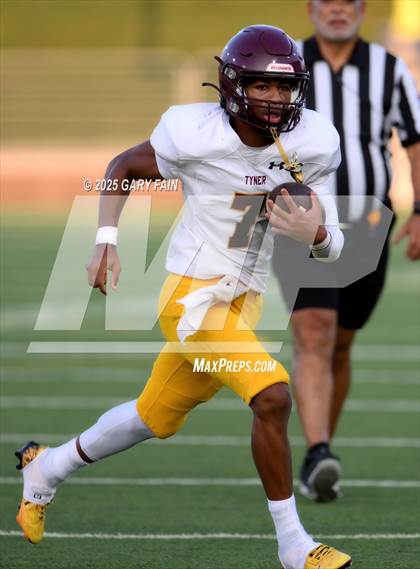 Thumbnail 1 in Hixson vs Tyner Academy (Jamboree Scrimmage) photogallery.