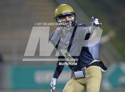 Thumbnail 1 in Vincent Memorial vs. Crawford (CIF SDS D5 Final) photogallery.