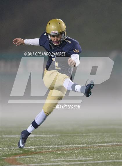 Thumbnail 3 in Vincent Memorial vs. Crawford (CIF SDS D5 Final) photogallery.