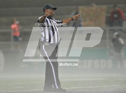 Thumbnail 1 in Vincent Memorial vs. Crawford (CIF SDS D5 Final) photogallery.