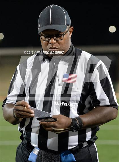 Thumbnail 2 in Vincent Memorial vs. Crawford (CIF SDS D5 Final) photogallery.