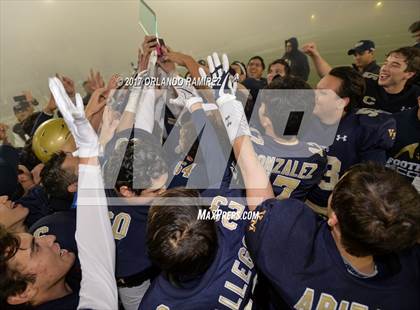Thumbnail 3 in Vincent Memorial vs. Crawford (CIF SDS D5 Final) photogallery.