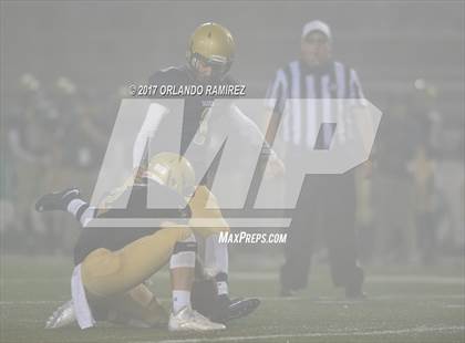 Thumbnail 3 in Vincent Memorial vs. Crawford (CIF SDS D5 Final) photogallery.