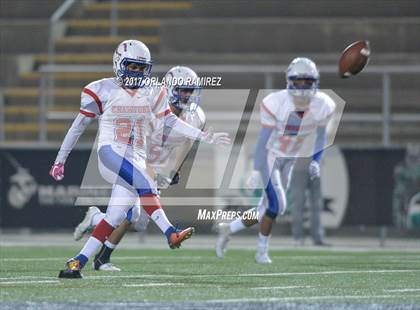 Thumbnail 2 in Vincent Memorial vs. Crawford (CIF SDS D5 Final) photogallery.