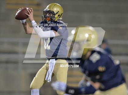 Thumbnail 2 in Vincent Memorial vs. Crawford (CIF SDS D5 Final) photogallery.