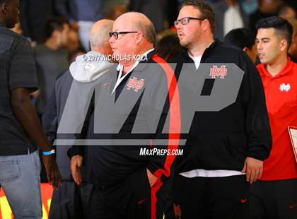 Thumbnail 1 in St. Augustine vs. Mater Dei (Nike Extravaganza) photogallery.