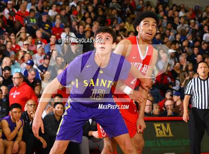 Thumbnail 1 in St. Augustine vs. Mater Dei (Nike Extravaganza) photogallery.