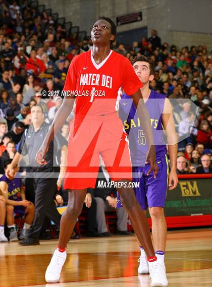 Thumbnail 1 in St. Augustine vs. Mater Dei (Nike Extravaganza) photogallery.