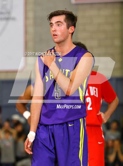 Thumbnail 3 in St. Augustine vs. Mater Dei (Nike Extravaganza) photogallery.