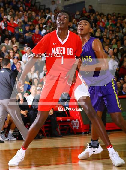 Thumbnail 3 in St. Augustine vs. Mater Dei (Nike Extravaganza) photogallery.