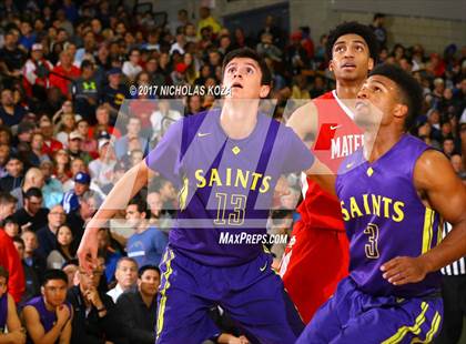 Thumbnail 2 in St. Augustine vs. Mater Dei (Nike Extravaganza) photogallery.