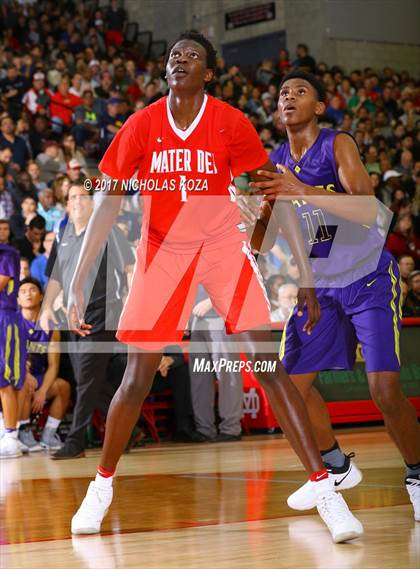 Thumbnail 1 in St. Augustine vs. Mater Dei (Nike Extravaganza) photogallery.