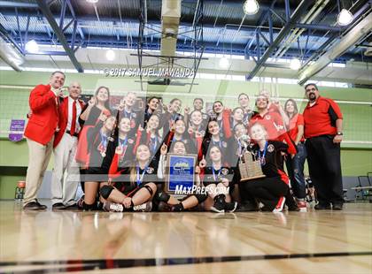 Thumbnail 2 in Verdugo Hills vs. San Fernando (CIF LACS D2 Final) photogallery.