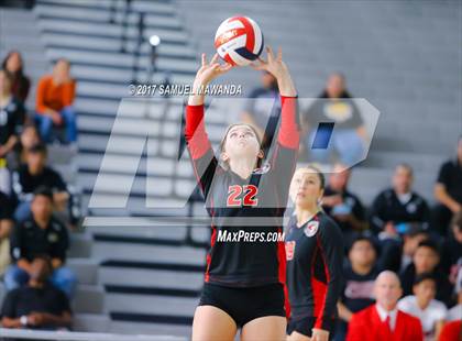 Thumbnail 3 in Verdugo Hills vs. San Fernando (CIF LACS D2 Final) photogallery.