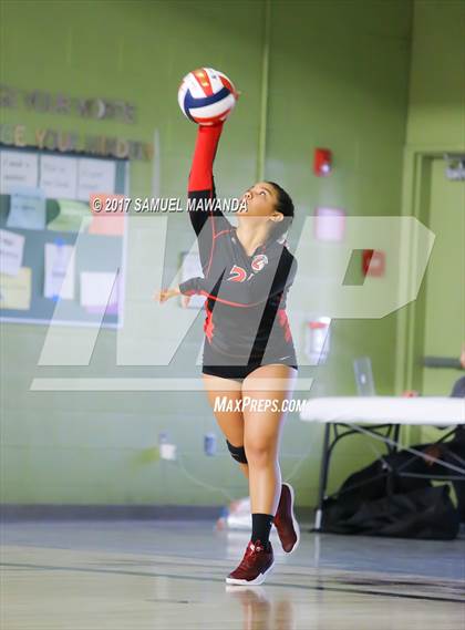Thumbnail 1 in Verdugo Hills vs. San Fernando (CIF LACS D2 Final) photogallery.