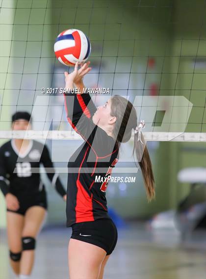 Thumbnail 2 in Verdugo Hills vs. San Fernando (CIF LACS D2 Final) photogallery.
