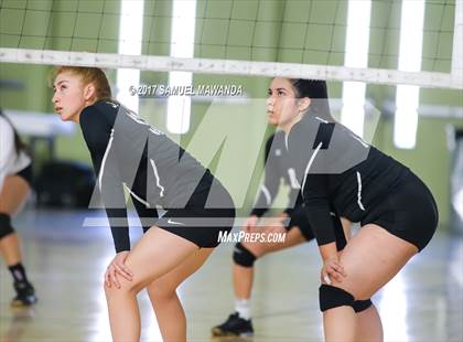 Thumbnail 3 in Verdugo Hills vs. San Fernando (CIF LACS D2 Final) photogallery.