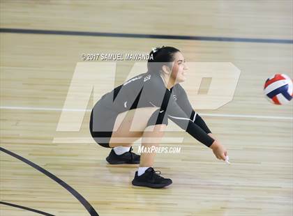Thumbnail 3 in Verdugo Hills vs. San Fernando (CIF LACS D2 Final) photogallery.