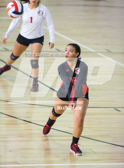 Thumbnail 3 in Verdugo Hills vs. San Fernando (CIF LACS D2 Final) photogallery.