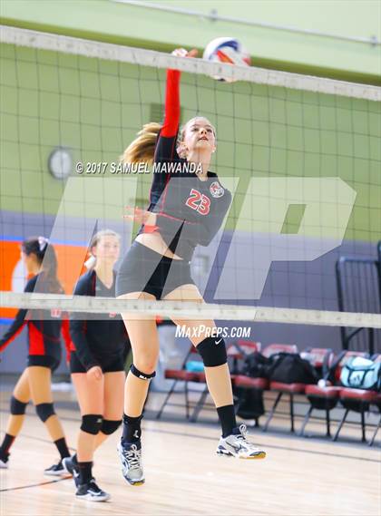 Thumbnail 3 in Verdugo Hills vs. San Fernando (CIF LACS D2 Final) photogallery.