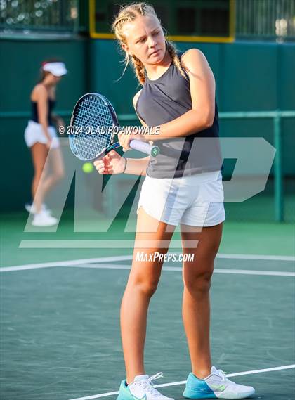 Thumbnail 1 in Randall vs Wimberley (UIL 4A Tennis Semifinal) photogallery.