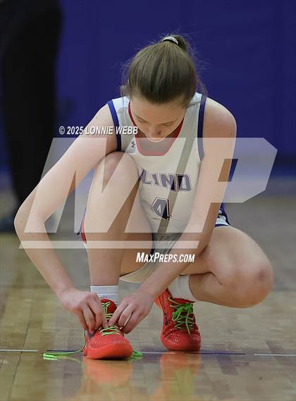 Thumbnail 3 in Briarcliff vs Blind Brook (NYSPHSAA Section 1 Class A Quarterfinal) photogallery.