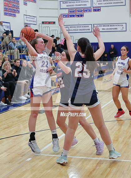 Thumbnail 1 in Briarcliff vs Blind Brook (NYSPHSAA Section 1 Class A Quarterfinal) photogallery.
