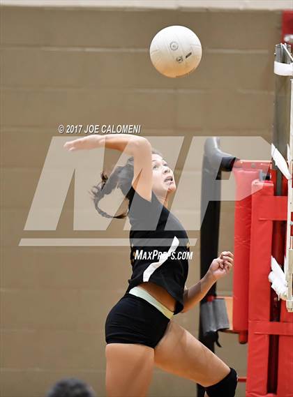 Thumbnail 2 in Edison [Thomas A.] vs Jefferson (Wagner Invitational) photogallery.