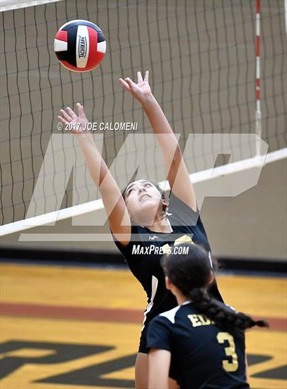 Thumbnail 3 in Edison [Thomas A.] vs Jefferson (Wagner Invitational) photogallery.