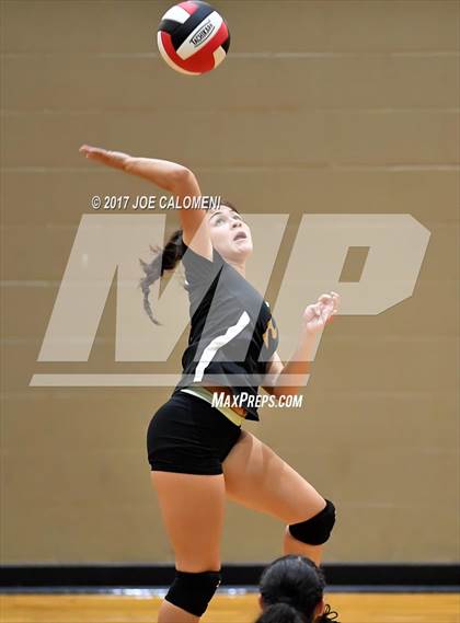 Thumbnail 1 in Edison [Thomas A.] vs Jefferson (Wagner Invitational) photogallery.