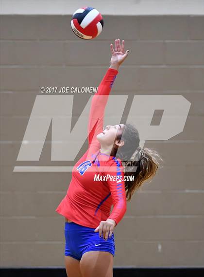 Thumbnail 1 in Edison [Thomas A.] vs Jefferson (Wagner Invitational) photogallery.