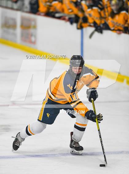 Thumbnail 3 in Churchville-Chili @ Victor photogallery.