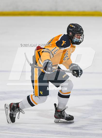 Thumbnail 3 in Churchville-Chili @ Victor photogallery.
