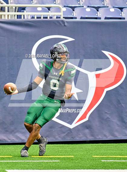 Thumbnail 2 in Fort Bend Marshall vs. Iowa Colony (UIL 5A D2 Football Regional) photogallery.