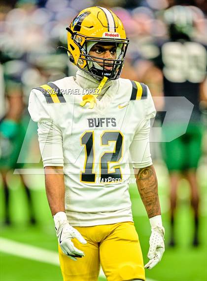 Thumbnail 3 in Fort Bend Marshall vs. Iowa Colony (UIL 5A D2 Football Regional) photogallery.