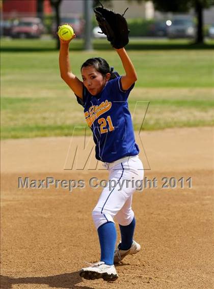 Thumbnail 2 in Wilson @ San Dimas photogallery.