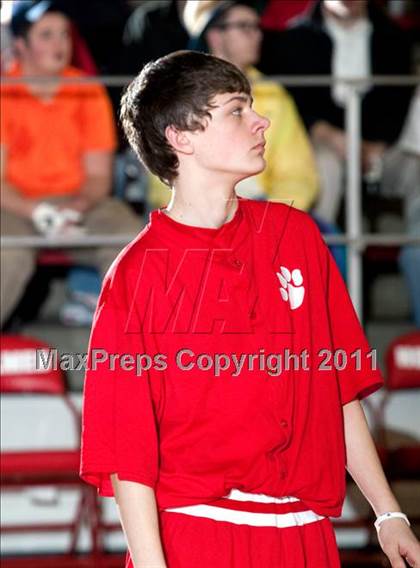 Thumbnail 1 in Beechwood vs. Holmes (35 District Tournament) photogallery.
