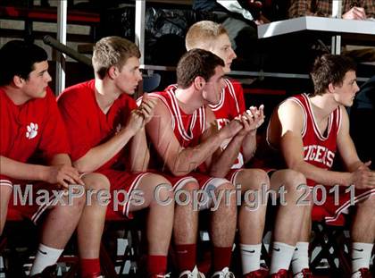 Thumbnail 1 in Beechwood vs. Holmes (35 District Tournament) photogallery.