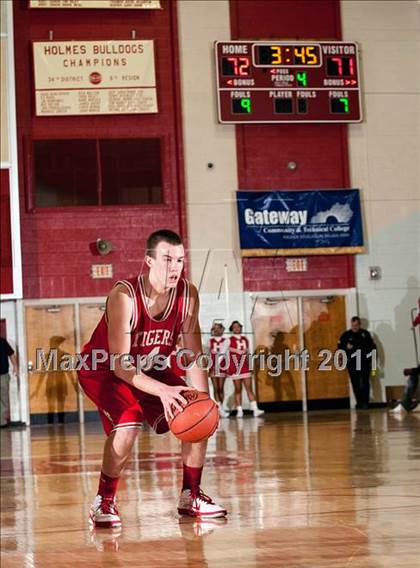 Thumbnail 1 in Beechwood vs. Holmes (35 District Tournament) photogallery.