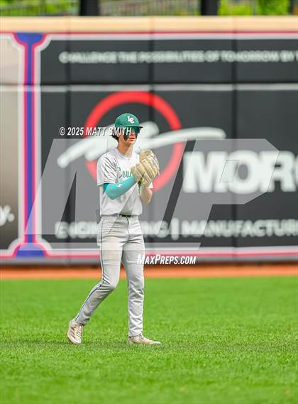 Thumbnail 2 in Lake Catholic vs. Perkins (OHSAA Division 4 Final) photogallery.